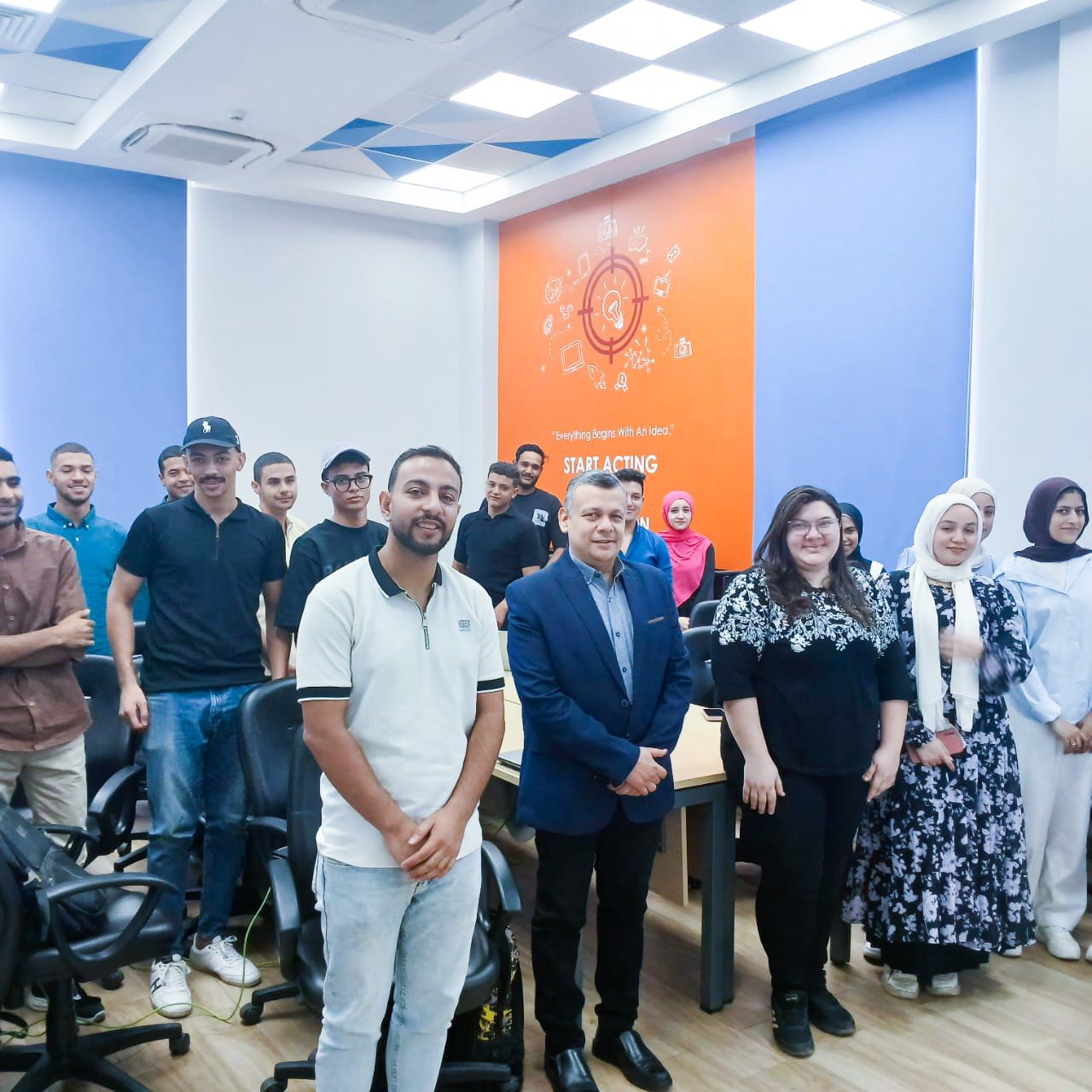 دورة تدريبية  لطلاب برنامج تكنولوجيا المعلومات بجامعة الدلتا التكنولوجية بالتعاون مع المعهد القومي للإتصالات