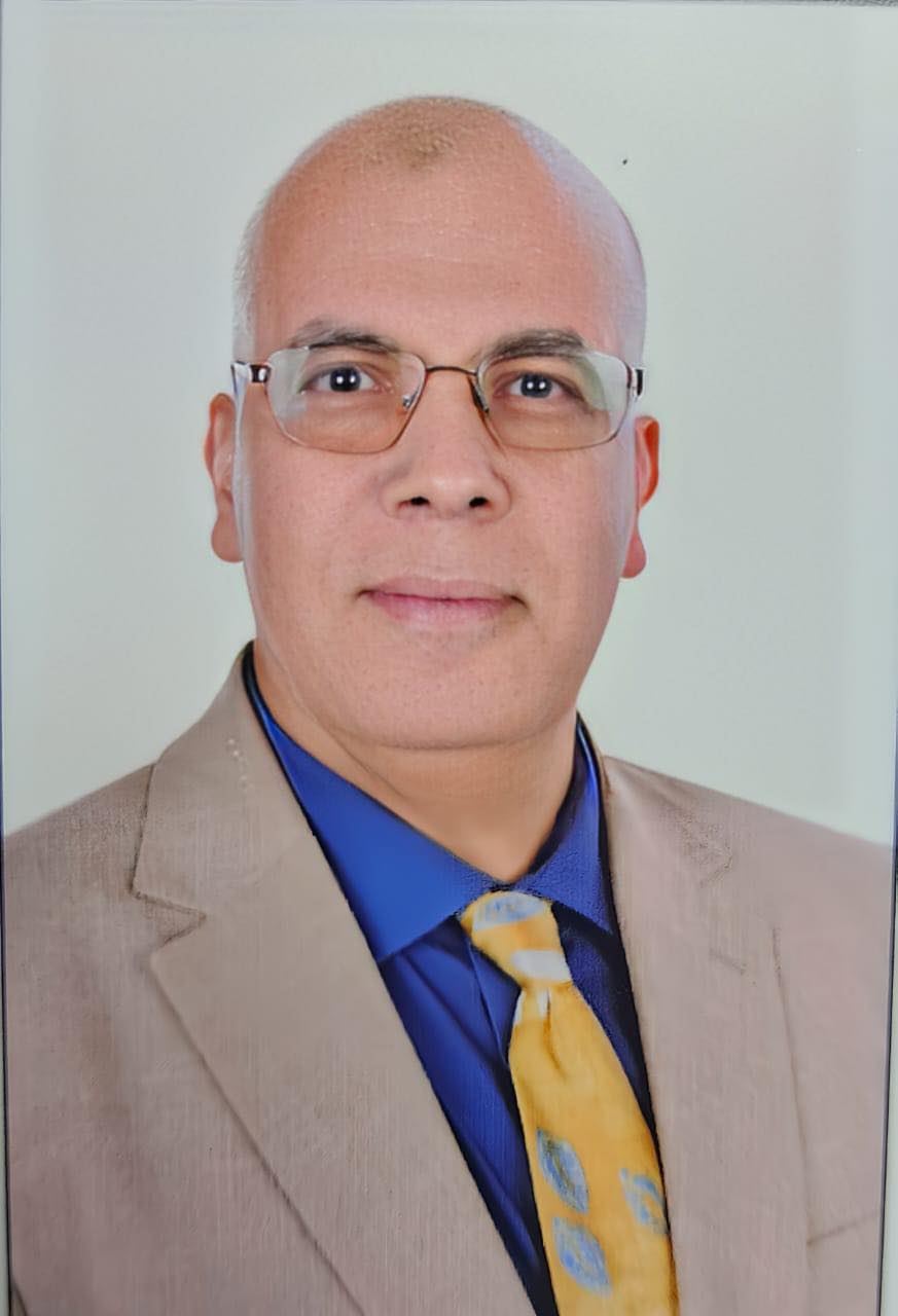 جامعة الدلتا التكنولوجية تهنئ رئيسها الجديد